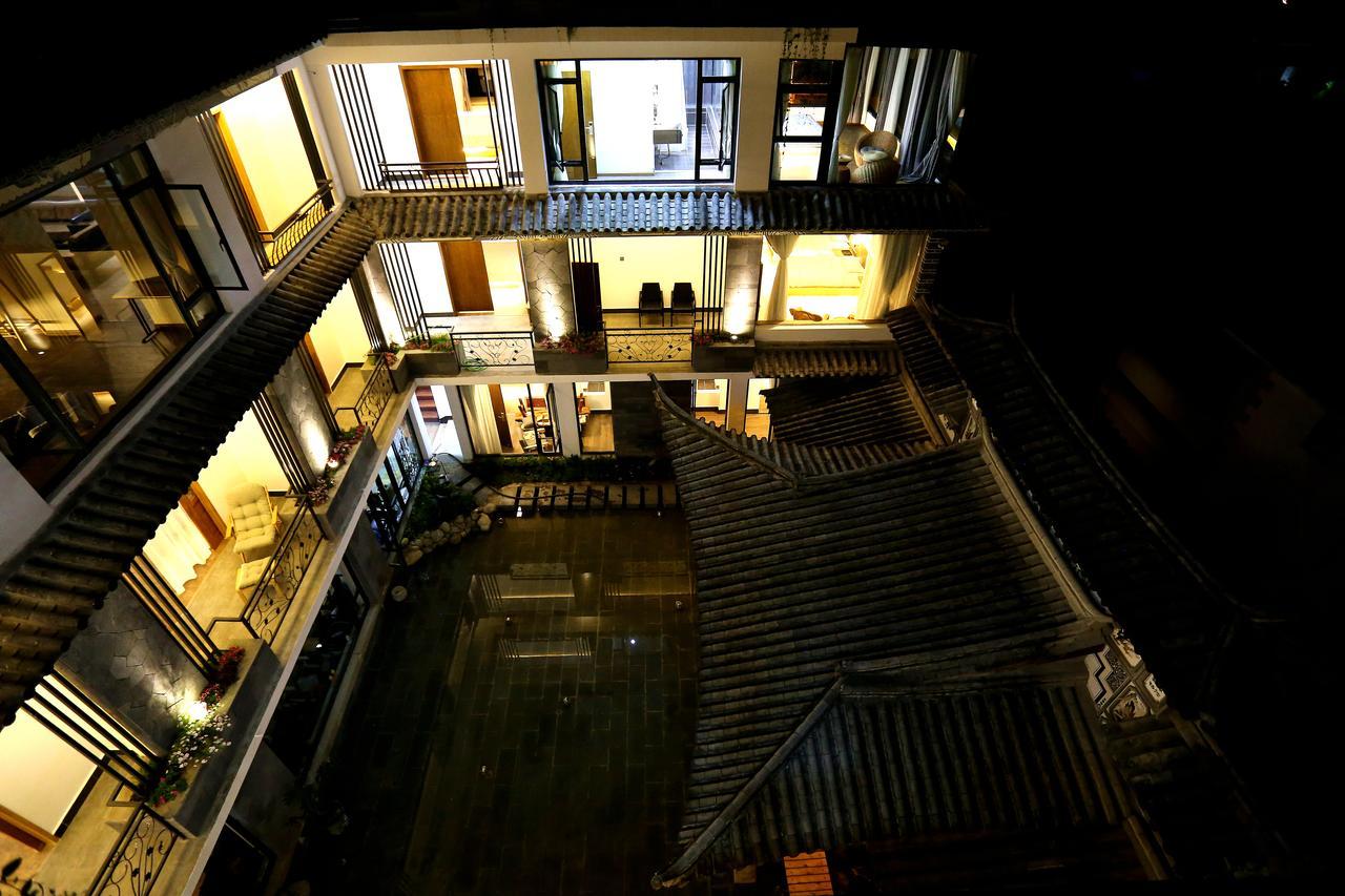 Aesthetic Design Of Ancient Town Hotel Дали Екстериор снимка