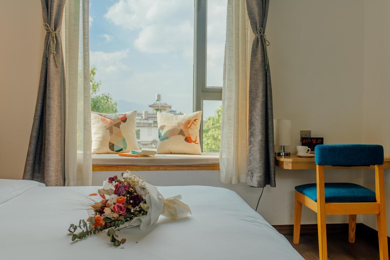 Aesthetic Design Of Ancient Town Hotel Дали Екстериор снимка