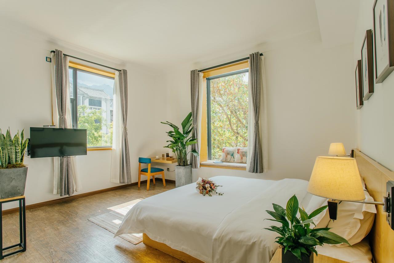 Aesthetic Design Of Ancient Town Hotel Дали Екстериор снимка