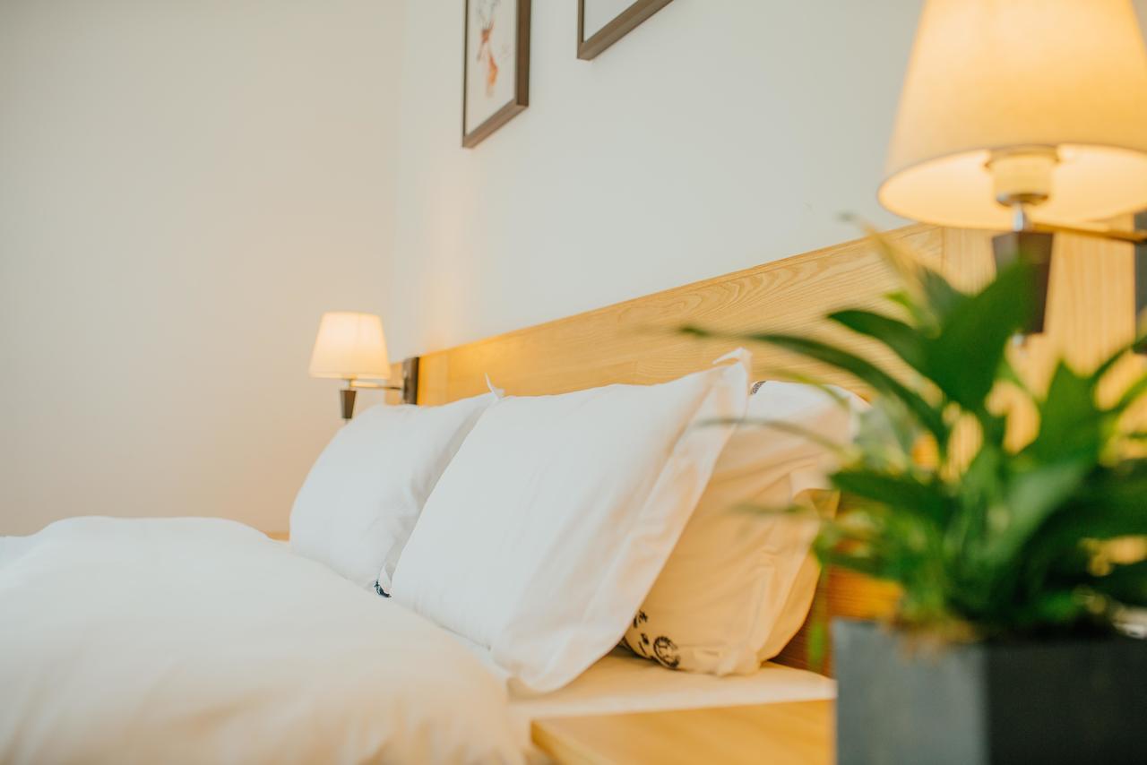Aesthetic Design Of Ancient Town Hotel Дали Екстериор снимка